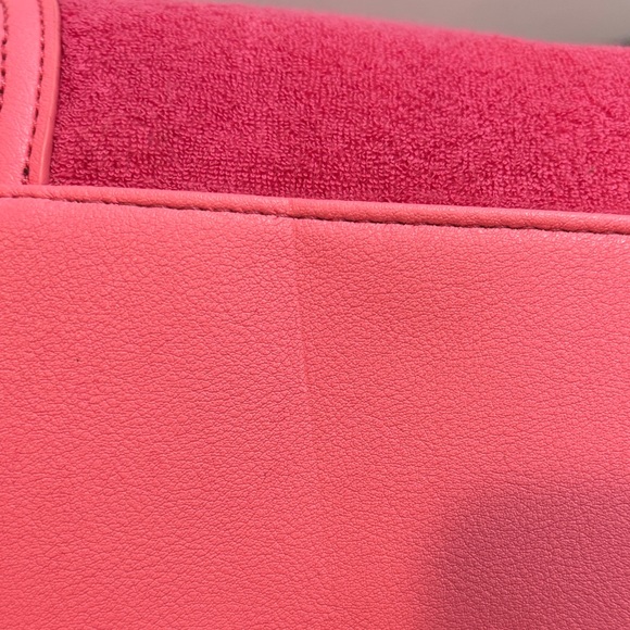 Juicy Couture Pink Daydreamer  Bag with Bow Details - Picture 8 of 13